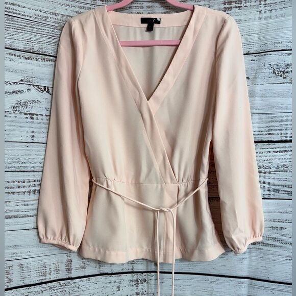 J. Crew Top Womens size 6 T Drapey Crepe Pink Faux Wrap Blouse V Neck Preppy - Picture 2 of 14